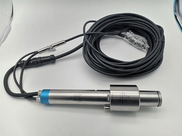 NR4040-AQC汽车缸盖去毛刺主轴.jpg NR4040-AQC汽车缸盖去毛刺主轴.jpg