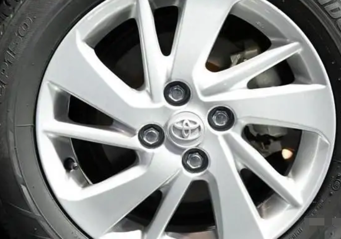 汽车螺纹孔打磨.png 汽车螺纹孔打磨.png