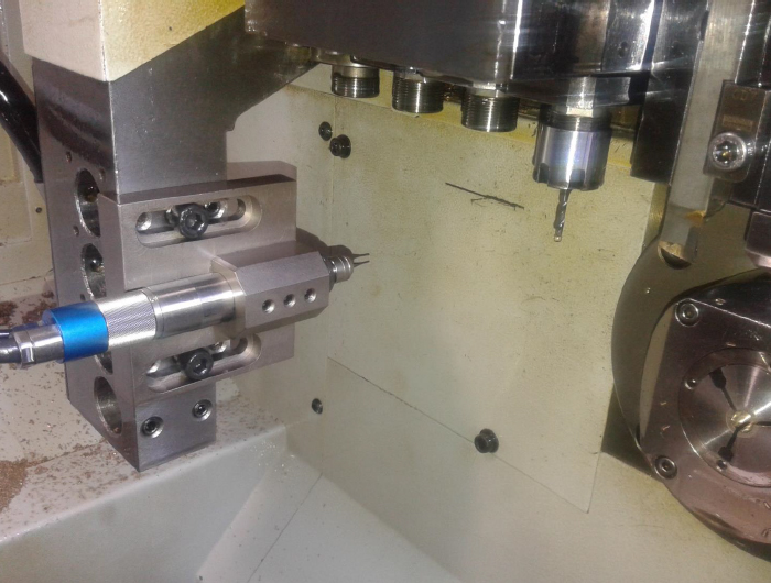 一体式<a href='gaosuzhuzhou.htm' class='keys' title='点击查看关于电主轴的相关信息' target='_blank'>电主轴</a>EM20-S6000.jpg