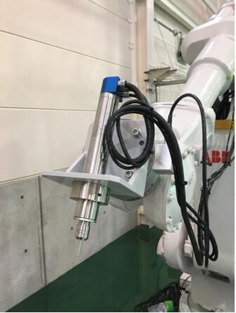 机器人钻孔电主轴BMS-4020.jpg 机器人钻孔<a href='gaosuzhuzhou.htm' class='keys' title='点击查看关于电主轴的相关信息' target='_blank'>电主轴</a>彩博888BMS-4020.jpg