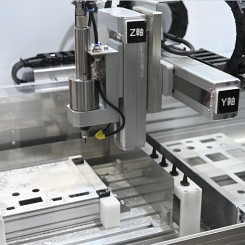 直角坐标机切割电主轴.jpg 直角坐标机切割电主轴.jpg