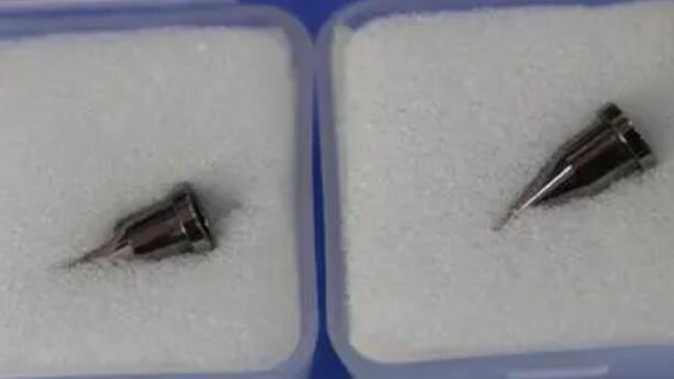 新能源钨钢喷嘴钻孔.jpg 新能源钨钢喷嘴钻孔.jpg