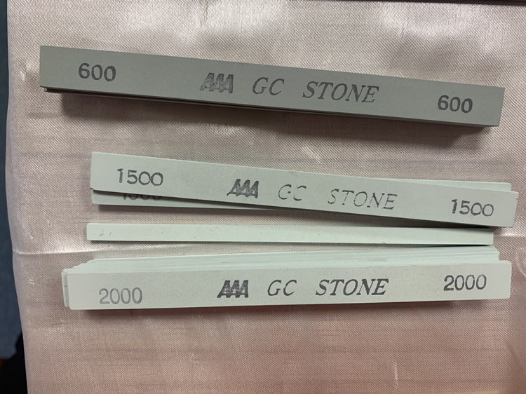 AAA抛光油石条 .jpg AAA抛光油石条 .jpg