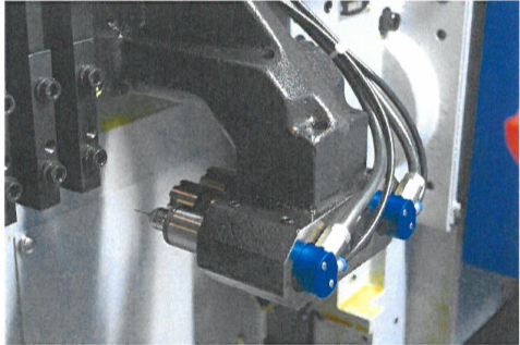 BM-322<a href='/zouxinjigaopinx.htm' class='keys' title='点击查看关于高频铣的相关信息' target='_blank'>高频铣</a>.png