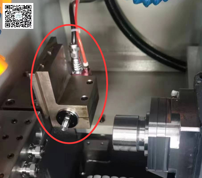 侧面加装<a href='/zouxinjigaopinx.htm' class='keys' title='点击查看关于高频铣的相关信息' target='_blank'>高频铣</a> (2).png