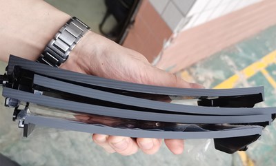 ABS材料切割.jpg ABS材料切割.jpg