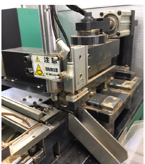 端子铣削<a href='gaosuzhuzhou.htm' class='keys' title='点击查看关于电主轴的相关信息' target='_blank'>电主轴</a>.png 端子铣削<a href='gaosuzhuzhou.htm' class='keys' title='点击查看关于电主轴的相关信息' target='_blank'>电主轴</a>彩博888.png