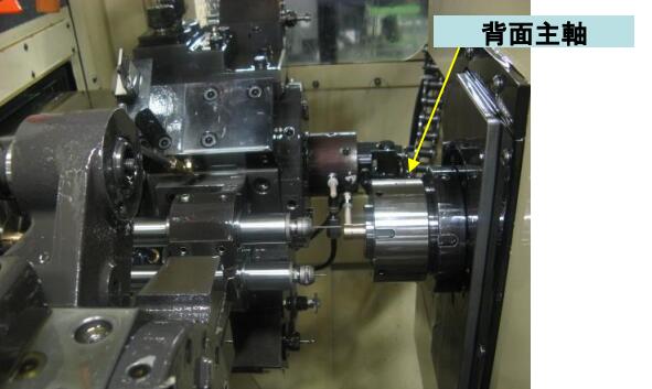 MSS-2524R气动主轴钻孔.jpg MSS-2524R气动主轴钻孔.jpg