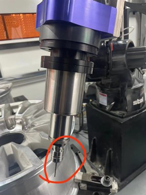 机械臂自动换刀浮动主轴.jpg 机械臂自动换刀浮动主轴.jpg