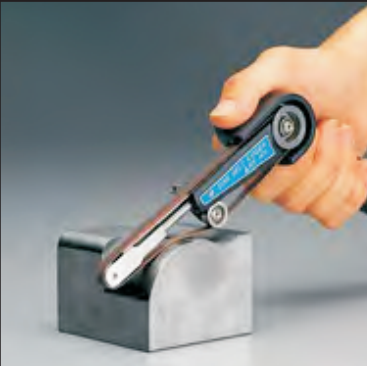 弧面打磨抛光机.png 弧面打磨抛光机.png