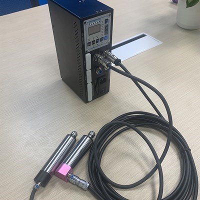 msiy一拖二<a href='/gaosuzhuzhou.htm' class='keys' title='点击查看关于高速主轴的相关信息' target='_blank'>高速主轴</a>.jpg